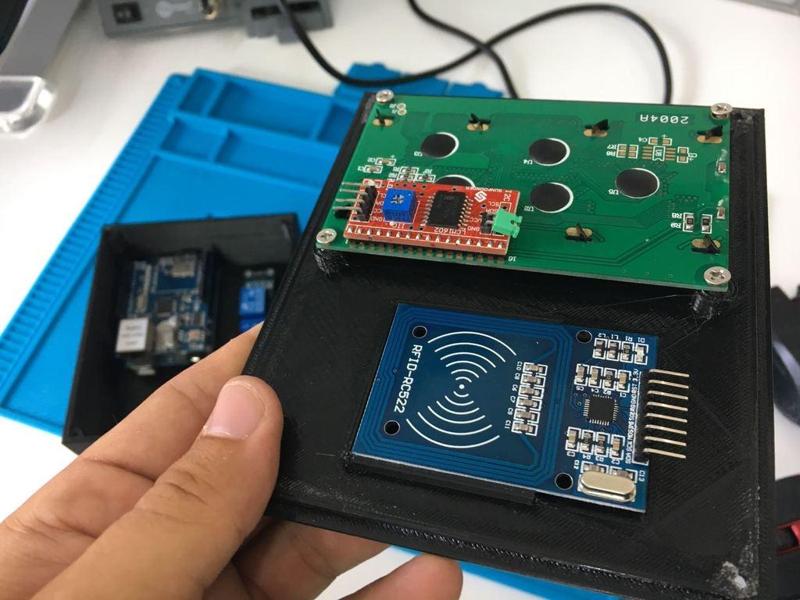 NFC Reader RC522 Arduino and Ethernet controlling relay