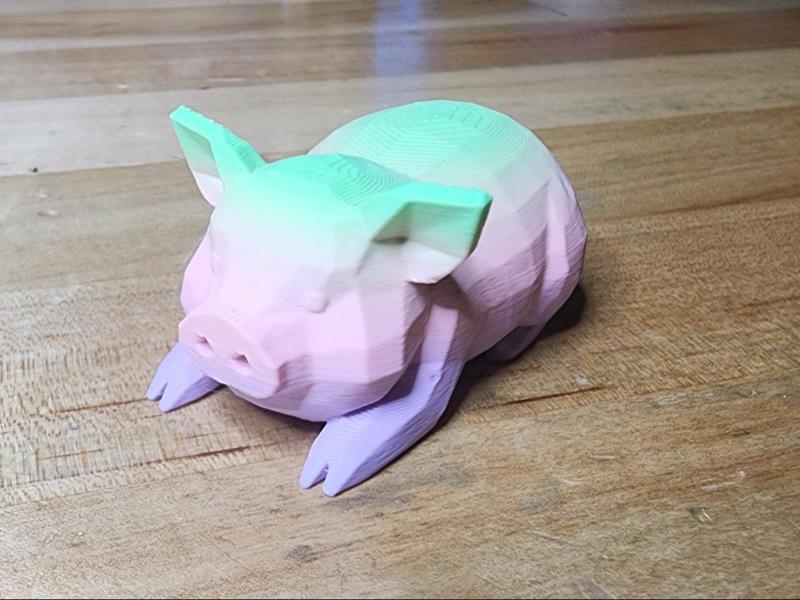 Low Poly Fat / Thick Pig Oink Oink