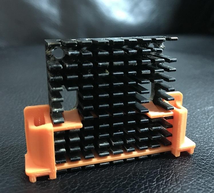 Heatsink wind shield