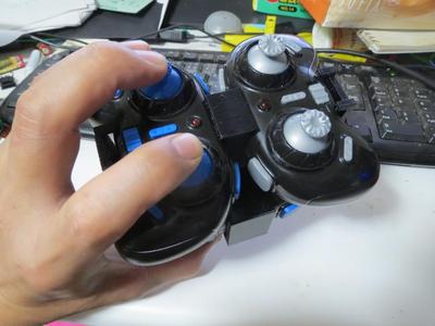 Triple controller holder