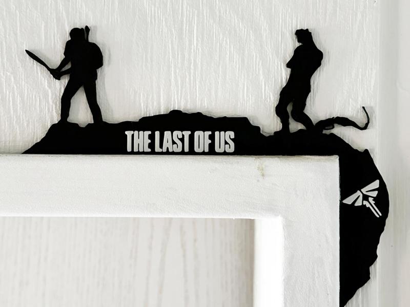 The Last of Us Door Decoration