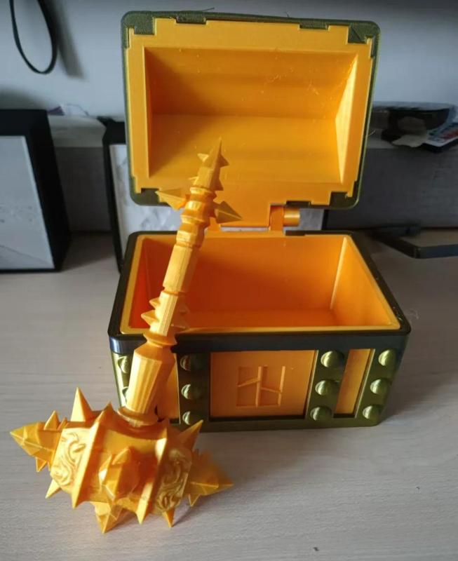 Sulfuras, Hand of Ragnaros  World of Warcraft  Fel Orc Orange Hammer