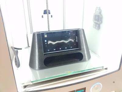 London Marshall Phone speaker stand