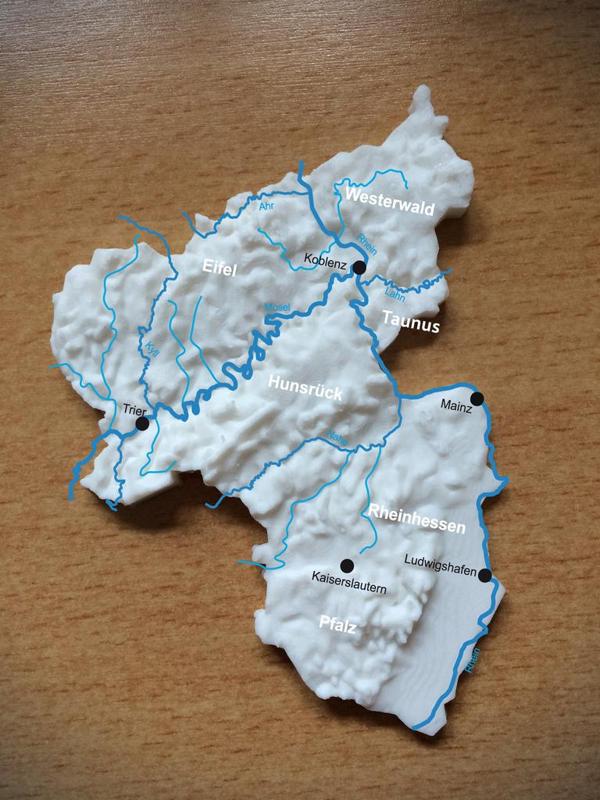 Rhineland-Palatinate - Topographic Map