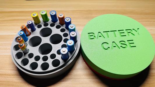 Round Battery Case