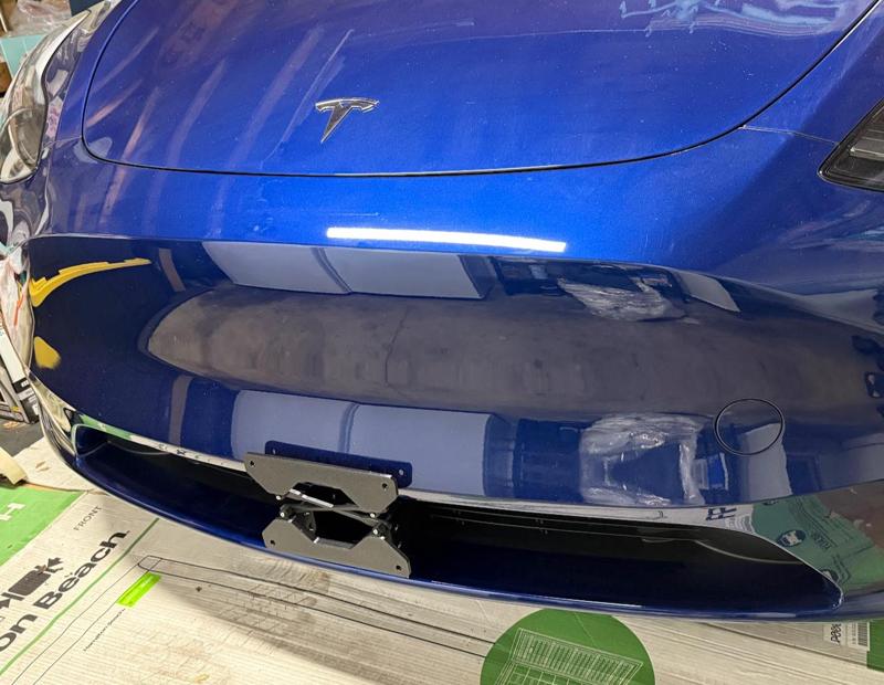 Tesla Model Y Front License Plate Mount - M3 Bolts