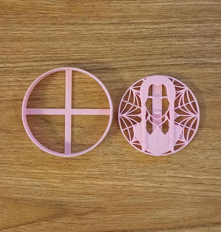 merlin cutting spider web