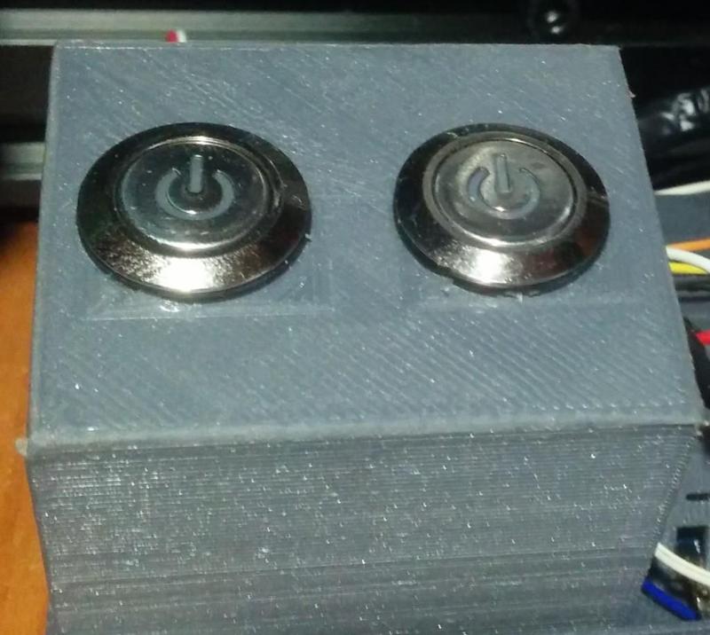 2 slot buttons stand inclinated