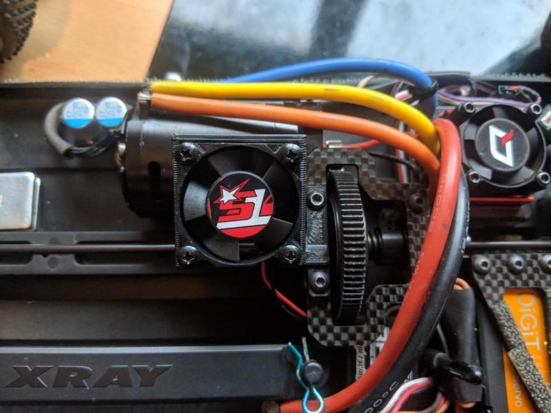 XRay XB4 Fan Mount