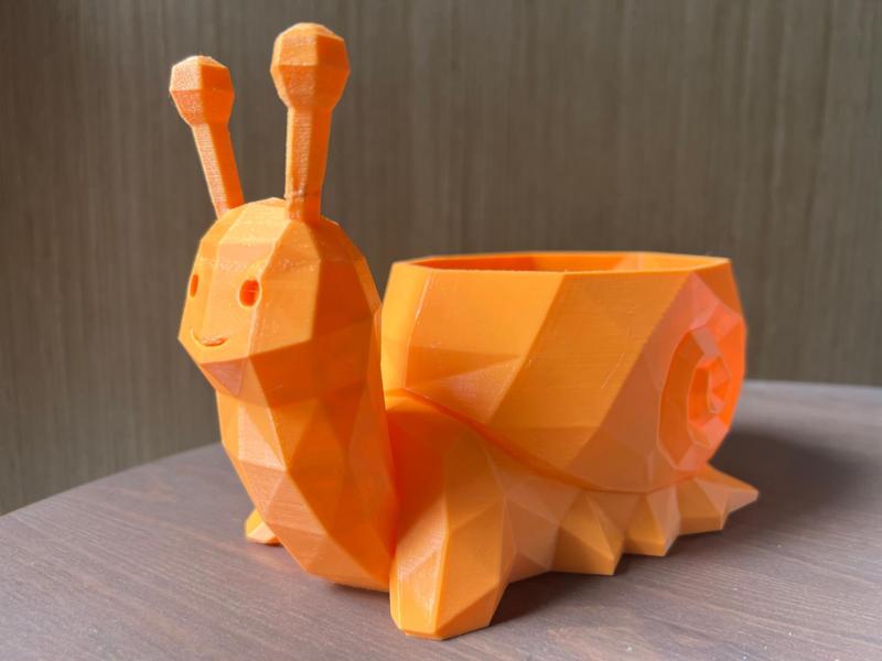 Low-poly Snail Candy Dish