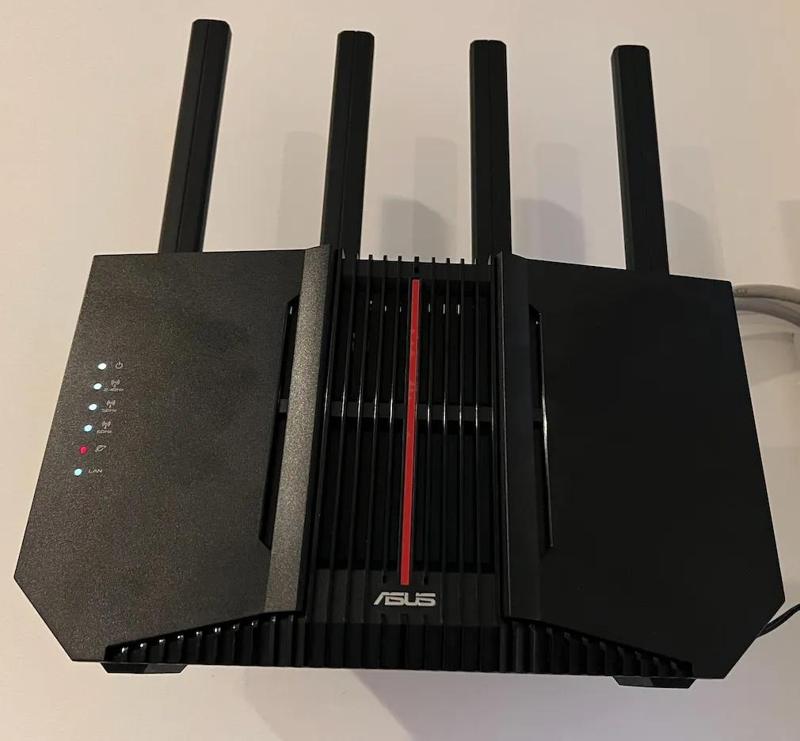 Asus RT-BE92U Wall Mount   