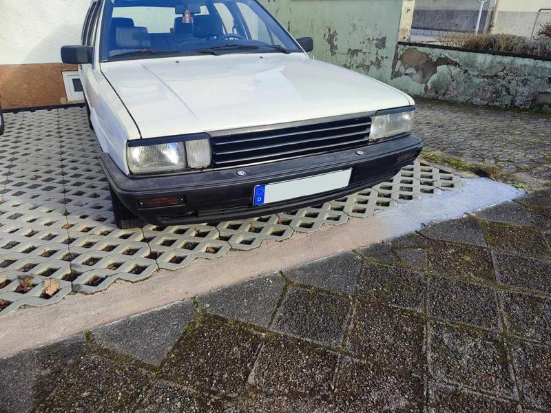 Schlafender Blick Passat 32B / 33B / Santana   