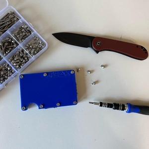 The PEAK Minimalist Wallet