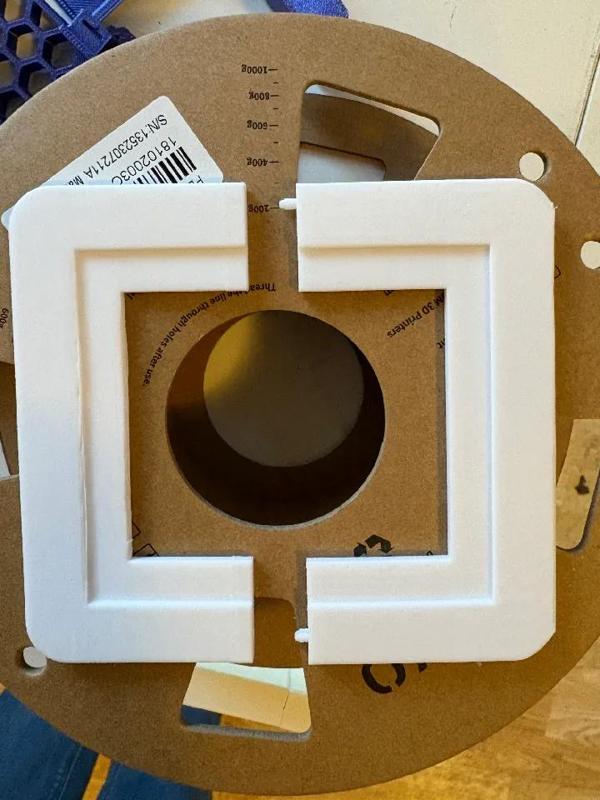 UK 1 gang socket repair plate - two parts   