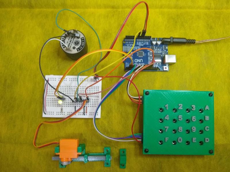 Microcontrolled lock with Arduino (Tranca microcontrolada com Arduino)