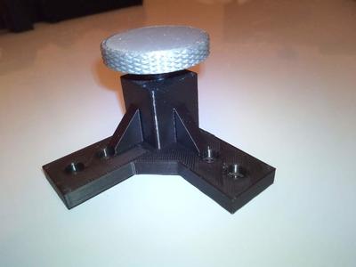 2020 Bracket for Adjustable Feet M8