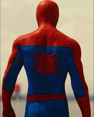 Classic suit ps4 logo (back)