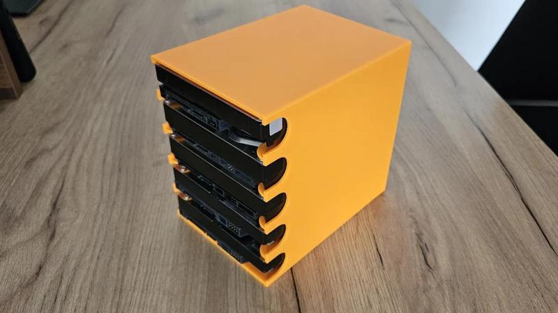 HDD Storage box 5x3.5 Inch   