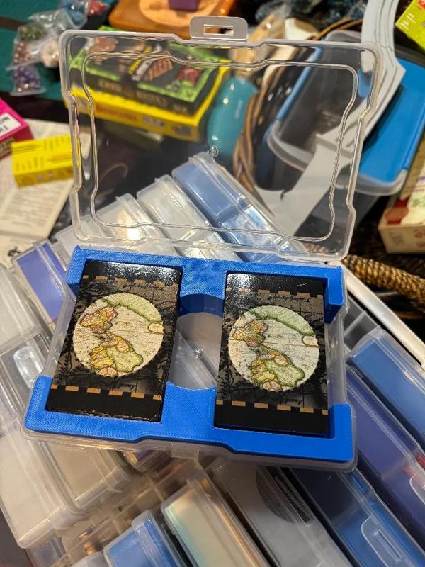 Photocaddy for 2 decks of cards   