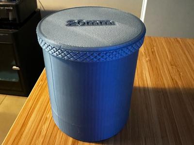 Sony SEL20F18G lens case