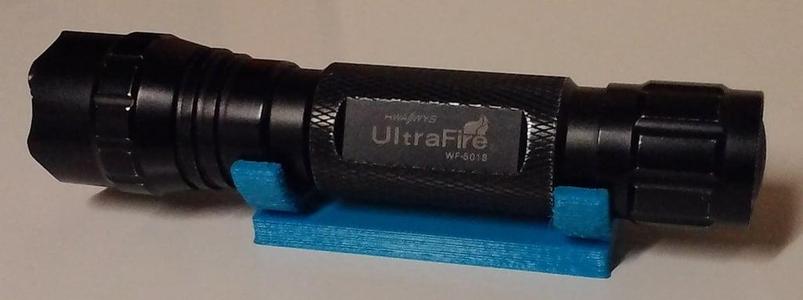 Ultrafire WF-501B flashlight stand