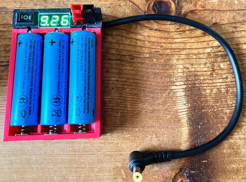 battery holder for 3 18650 cells, with panel meter, switch, powerpole and pigtail outputs