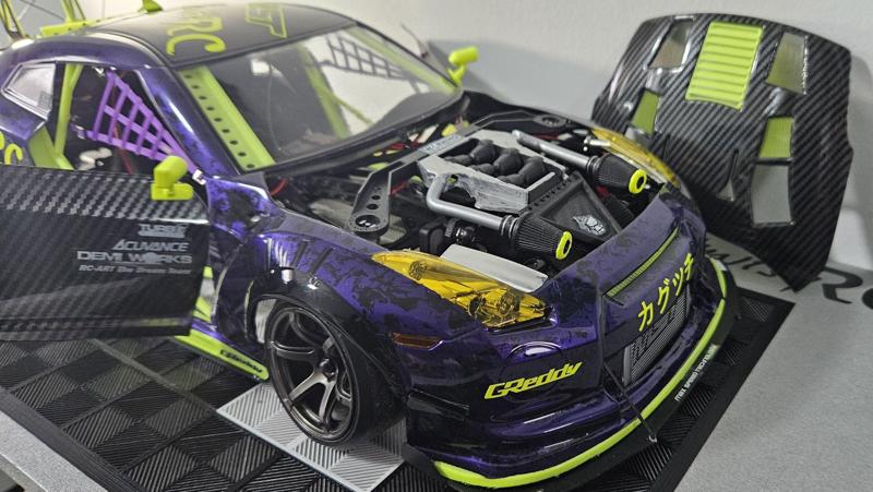 GTR R35 1/10 Air filter and hood grille