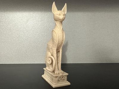 Statue cat