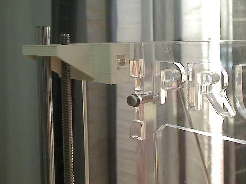 Prusa i3 Adjustable Z Axis Brackets