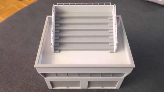 1:50 Pit lane building