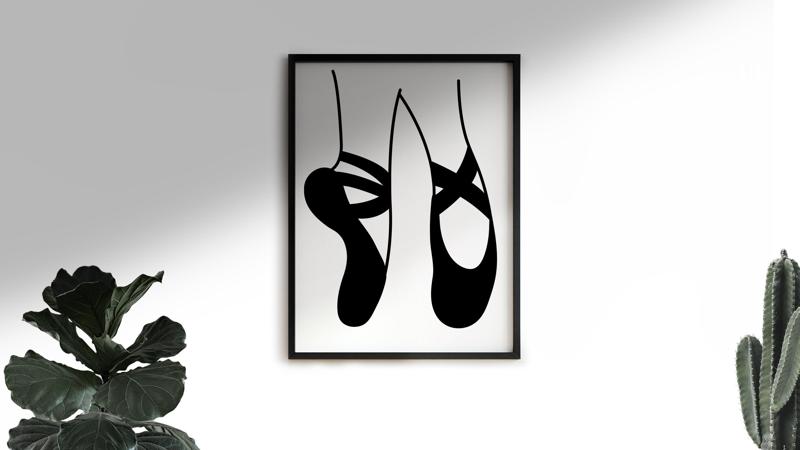 Ballerina shoes | Wall