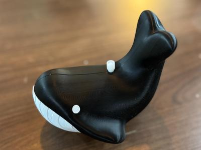 water play toy_whale