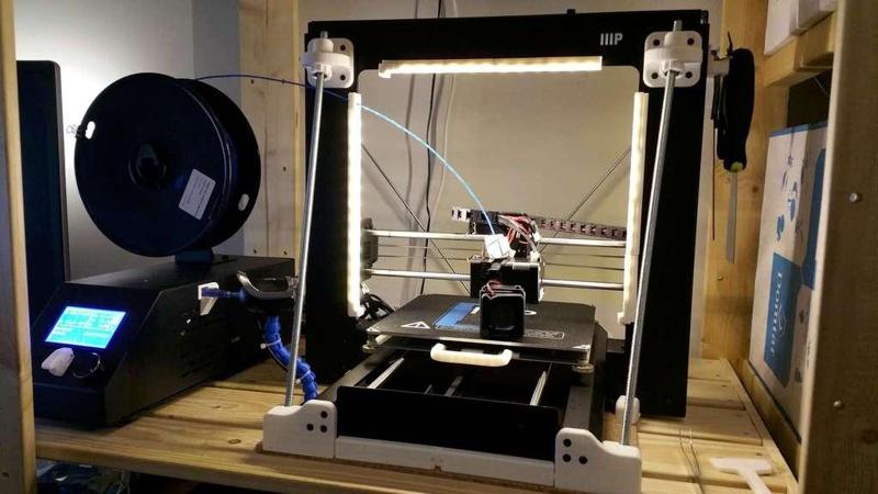 LED light mount for Wanhao Di3 / Monoprice Maker Select v2.1