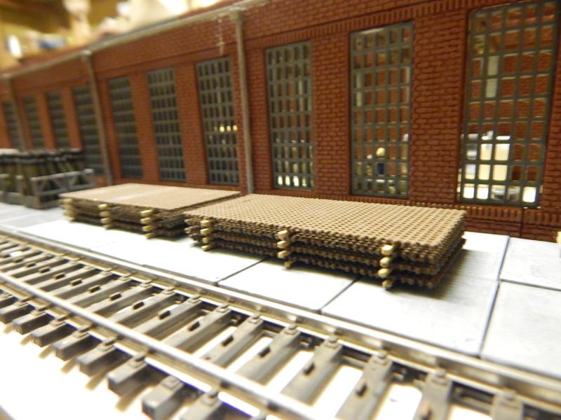 Structural steel mesh, bundled