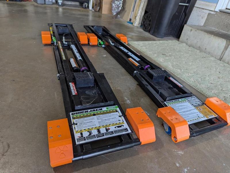 QuickJack 5000 series wheel brackets