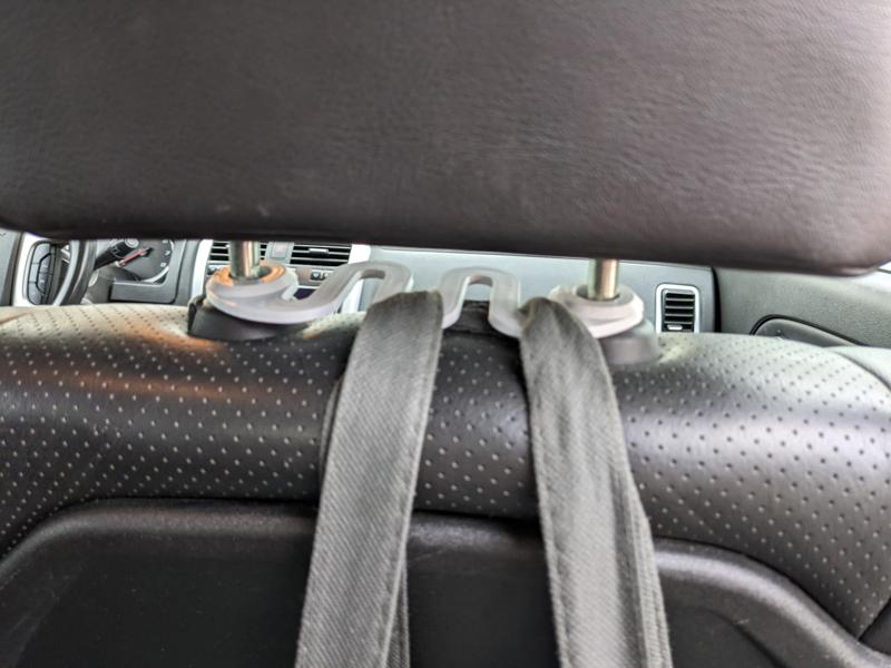 SnakeHeadrestHanger remixed_V1