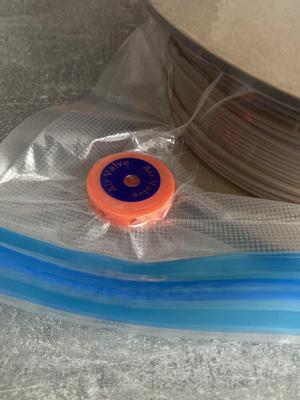 Suction help for vacuum pump