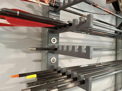 Unistrut arrow holder