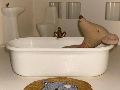 doll bathtub mouse