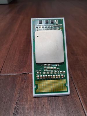 Itanium CPU Holder