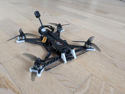 "Stiffy" 4inch freestyle frame - optimized for DJI O3 - unibody