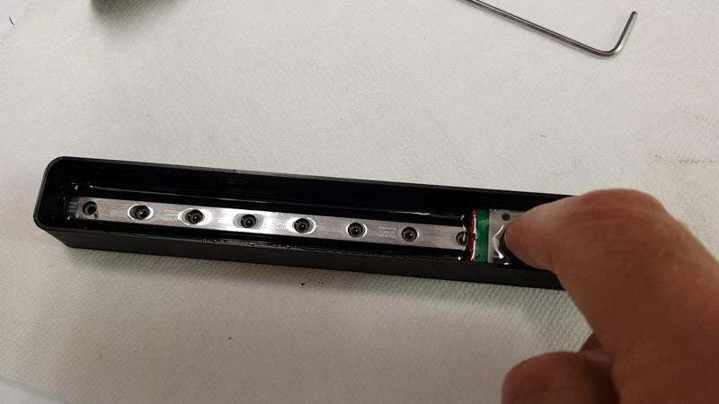 Linear Rail Bath - Clean your linear rails