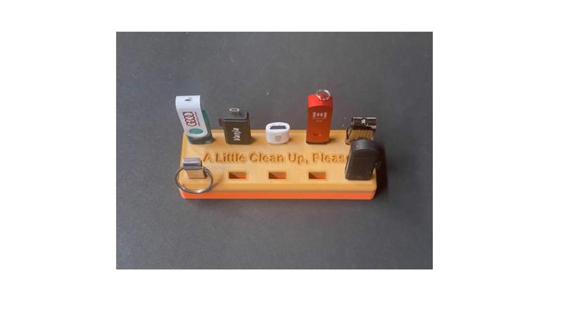 Thumb Drive Organizer