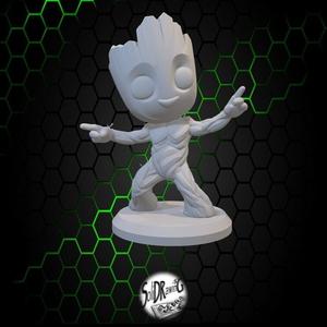 Dancing Groot Baby - SoliDRawinGs - YZ026