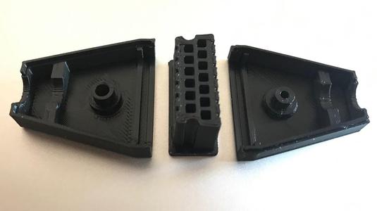 SIO Plug for 400/800/XL/XE Atari 8-Bit Computers, PLA Sized