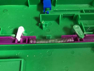 Tabletop pinball game flipper bat shaft/arm