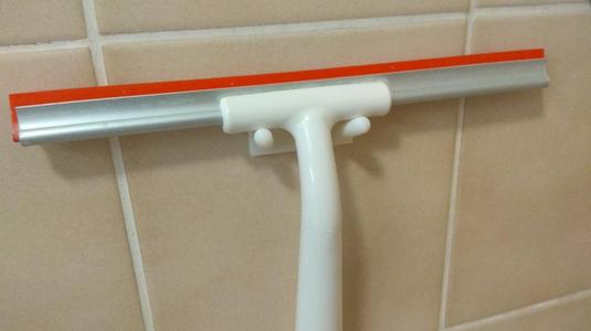 Squeegee holder / Halterung für Fensterabzieher