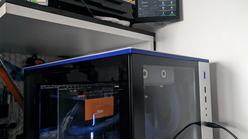 Lian-li O11 Dynamic top panel spacer