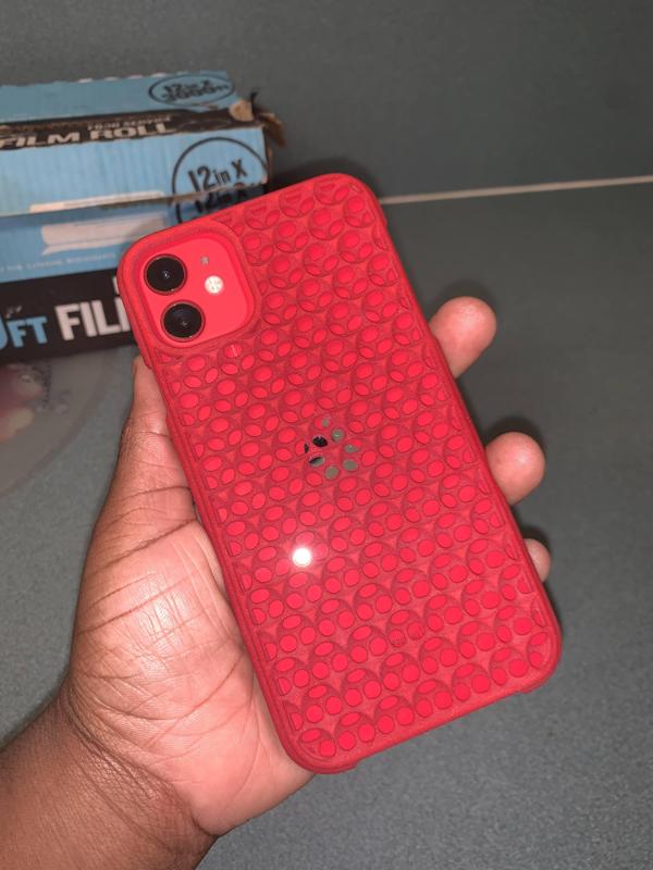iPhone 11 case. simpler].