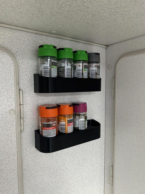 porte epice mural camping-car